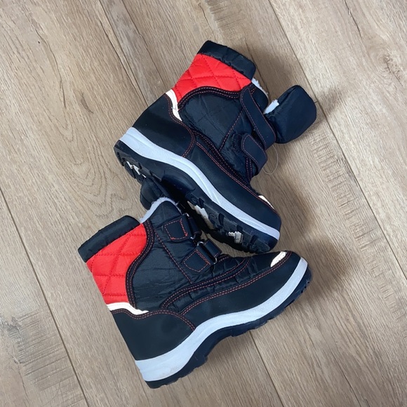 Snow boots - Picture 2 of 4